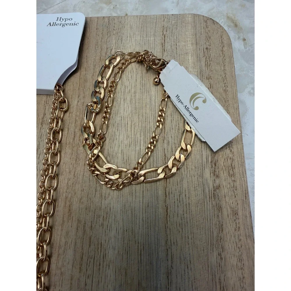 Gold Tone Layered Necklace & Bracelet Set Textured Coin Charms‎ Hypoallergenic